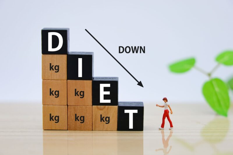 体重減少を示すDIET階段の画像