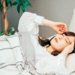 ダイエット中に眠れないをイメージできる画像