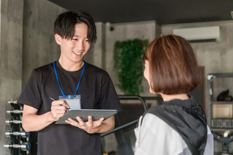 目的に合ったレップ数を設定して効率よく筋トレしようをイメージできる画像