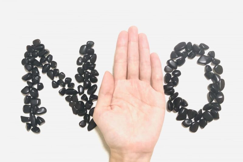家族がダイエットに協力してくれない3つの理由をイメージできる画像